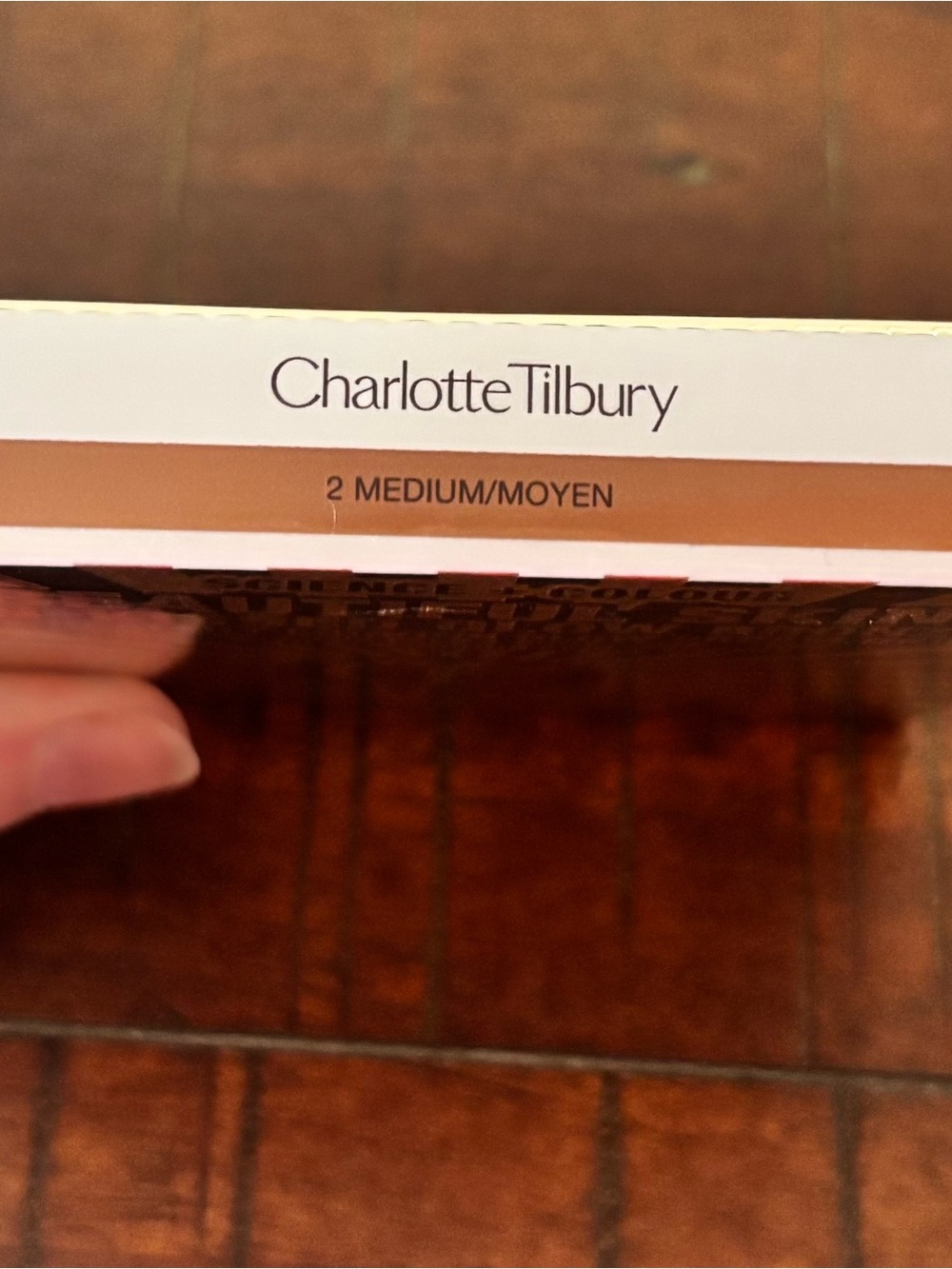 Charlotte Tilbury Sun-Kissed Glow Cream Bronzer - 2 Medium - Picture 2 of 3
